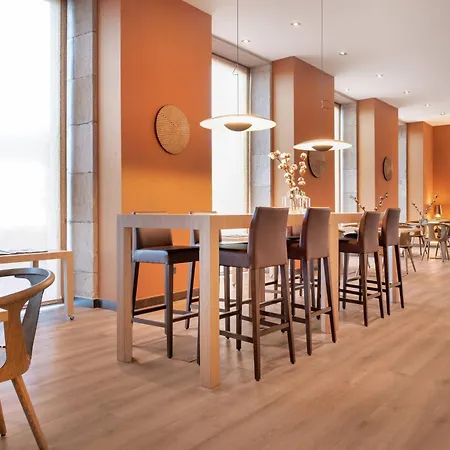AC Hotel Palacio Universal by Marriott-3